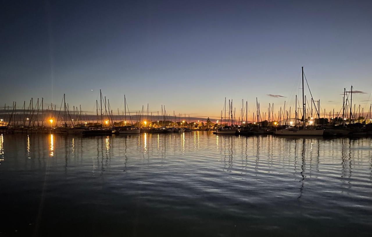 Studio Face A La Mer 4 Couchages - Gratuits Piscine Tennis Et Un Parking Prive Rare Et Tres Utile - Vue Magnifique Sur La Mer - Agreable En Toutes Saisons Ile Des Pecheurs - La Brigantine - Emplacement Et Vue Rares Au Cap D'Agde Exterior foto